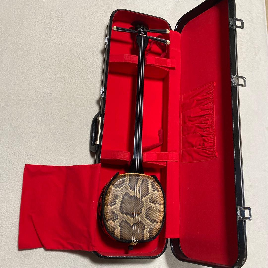 三線　ハードケース付き