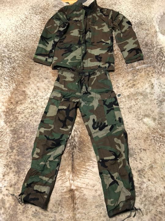 1987年製　アメリカ軍　迷彩上下セット 迷彩服 戦闘服　サバゲー