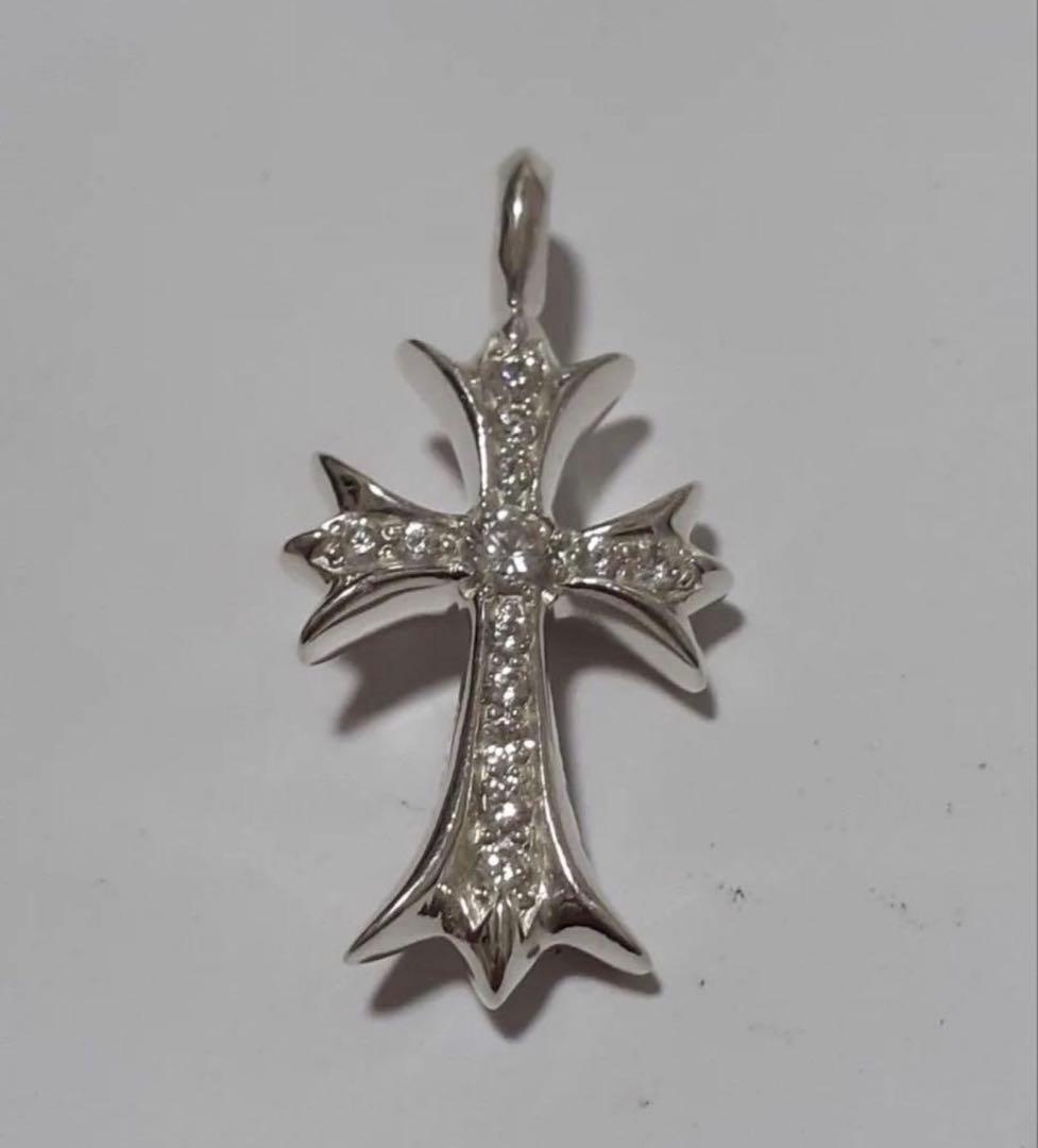 クロムハーツタイニークロス　チャーム　ペンダント天然パヴェ