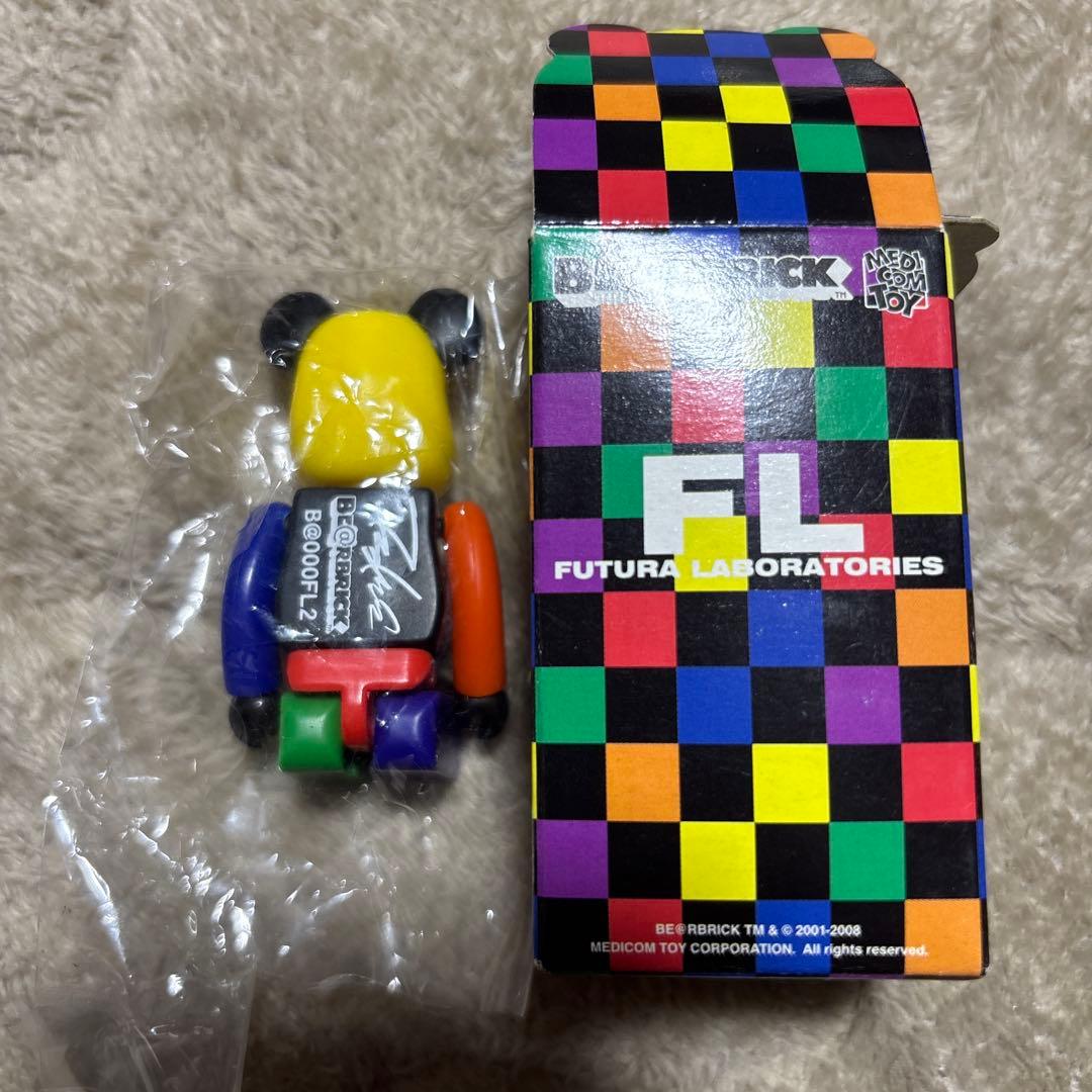 FUTURA フューチュラ G-SHOCK ベアブリック