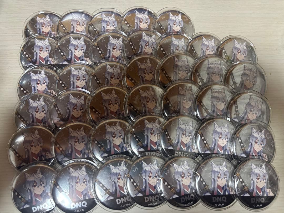 カラフルピーチ どぬく 缶バッチ まとめ売り