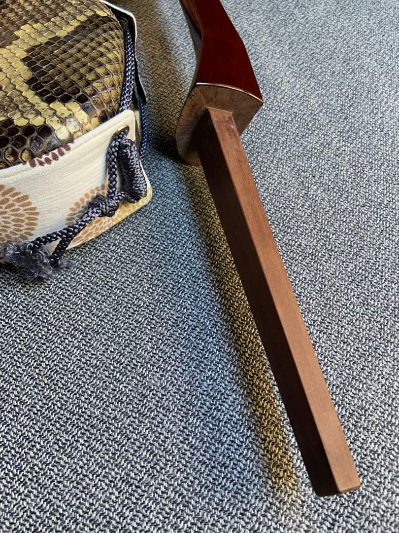 沖縄三線 知念大工型 ゆし木実 スンチー塗り - メルカリ