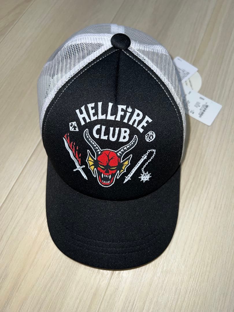 限定モデル新品未使用。ストレンジャーシングス￼帽子