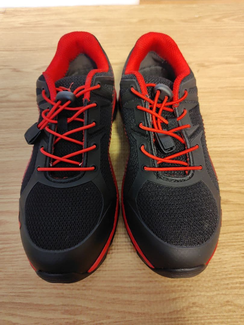 再値下げ☆プーマ PUMA 25cm プーマセーフティ ヒューズモーション2.0