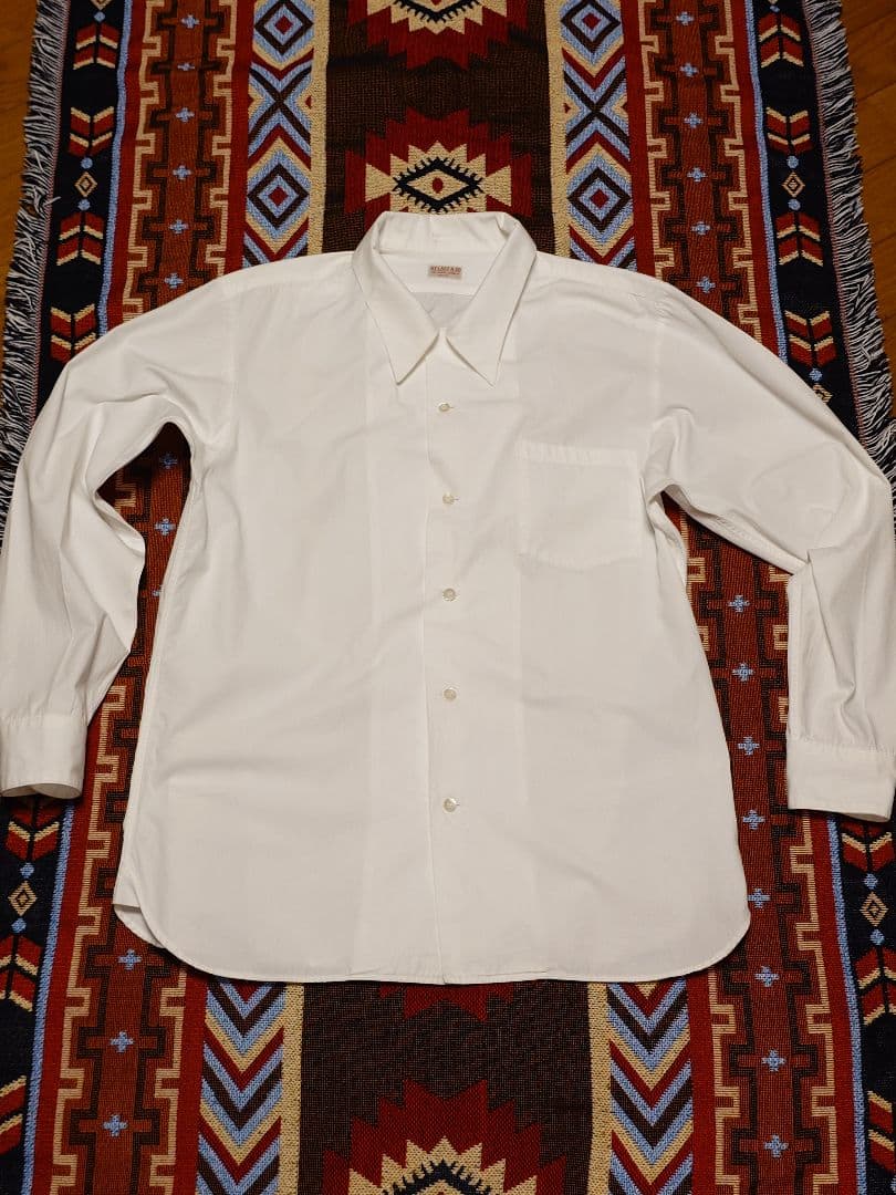 AT LAST & CO. ホワイトボタンダウンシャツ