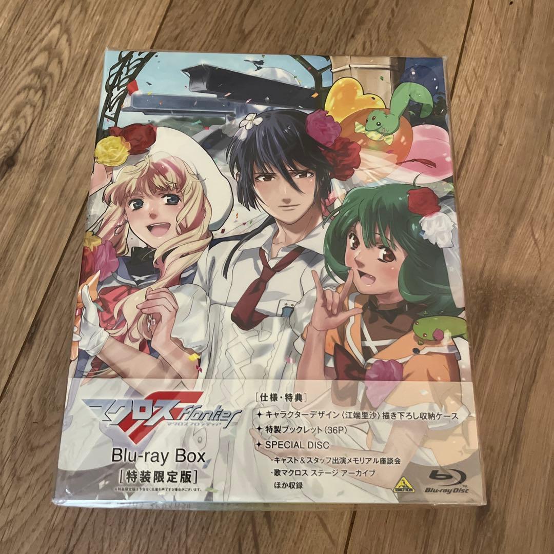 マクロスF Blu-ray Box〈特装限定版・5枚組〉