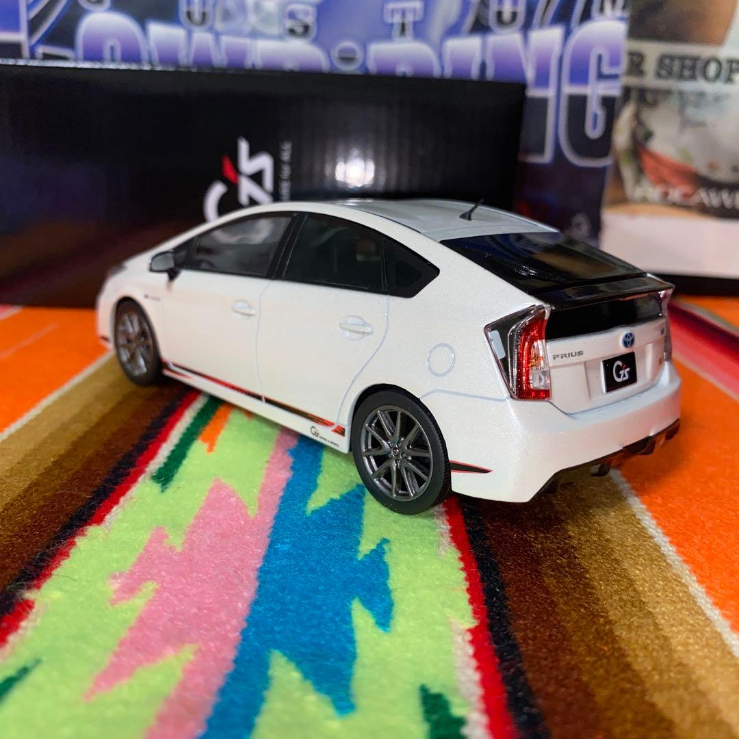 プリウス G'sミニカー カラーサンプル ミニカー 1／30 その7 - メルカリ