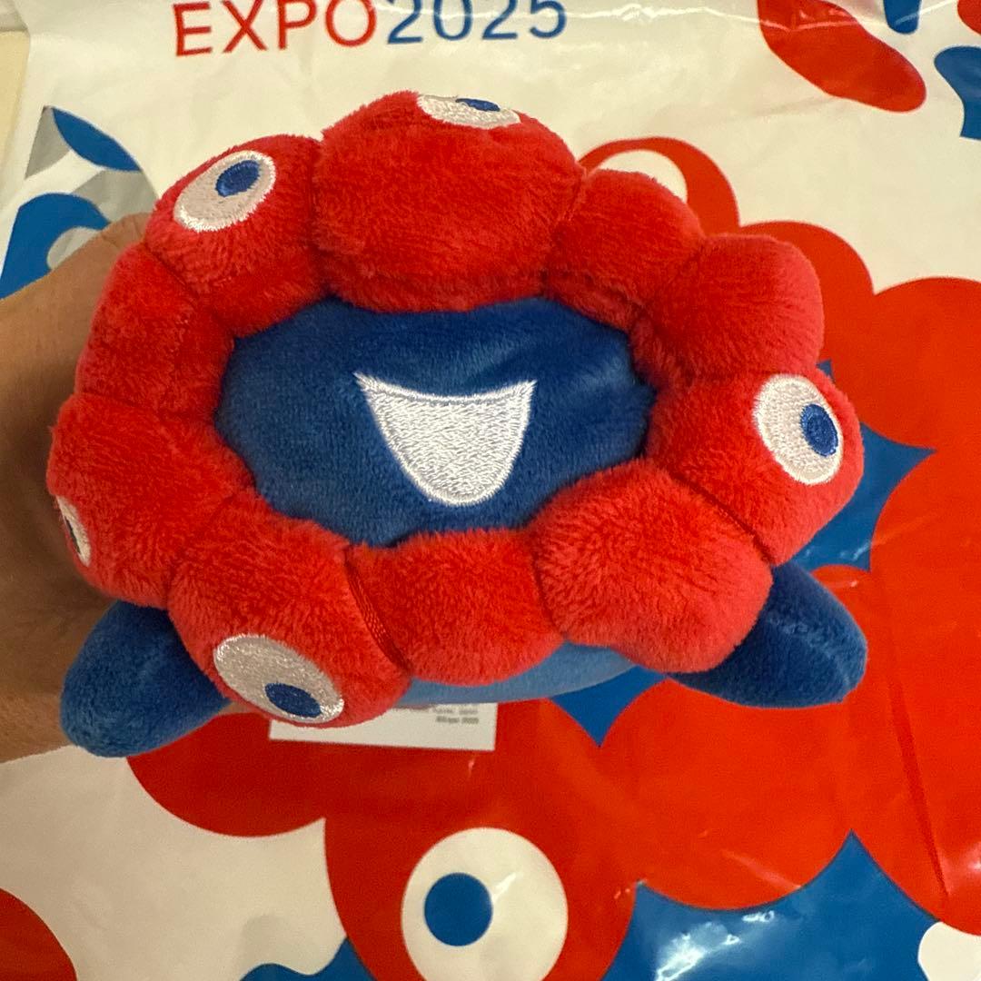大阪関西万博 EXPO 2025 ミャクミャク もっちり ぬいぐるみ 横 ss