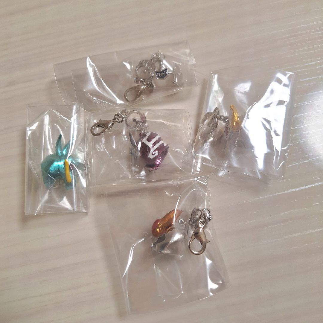 希少品　聖闘士星矢　青銅聖衣　チャームセット 聖闘士星矢 青銅聖衣 (ブロンズクロス)黄金Ver.アクセサリーチャーム