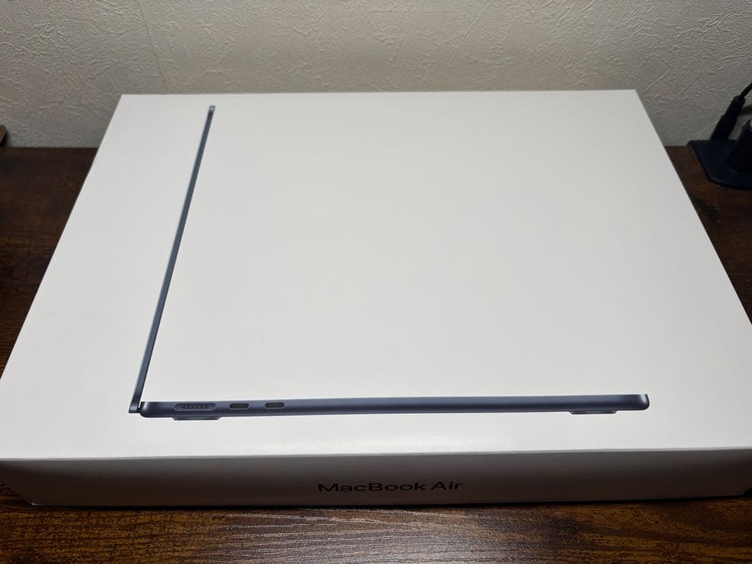 MacBook本体 M3 MacBook Air 256GB