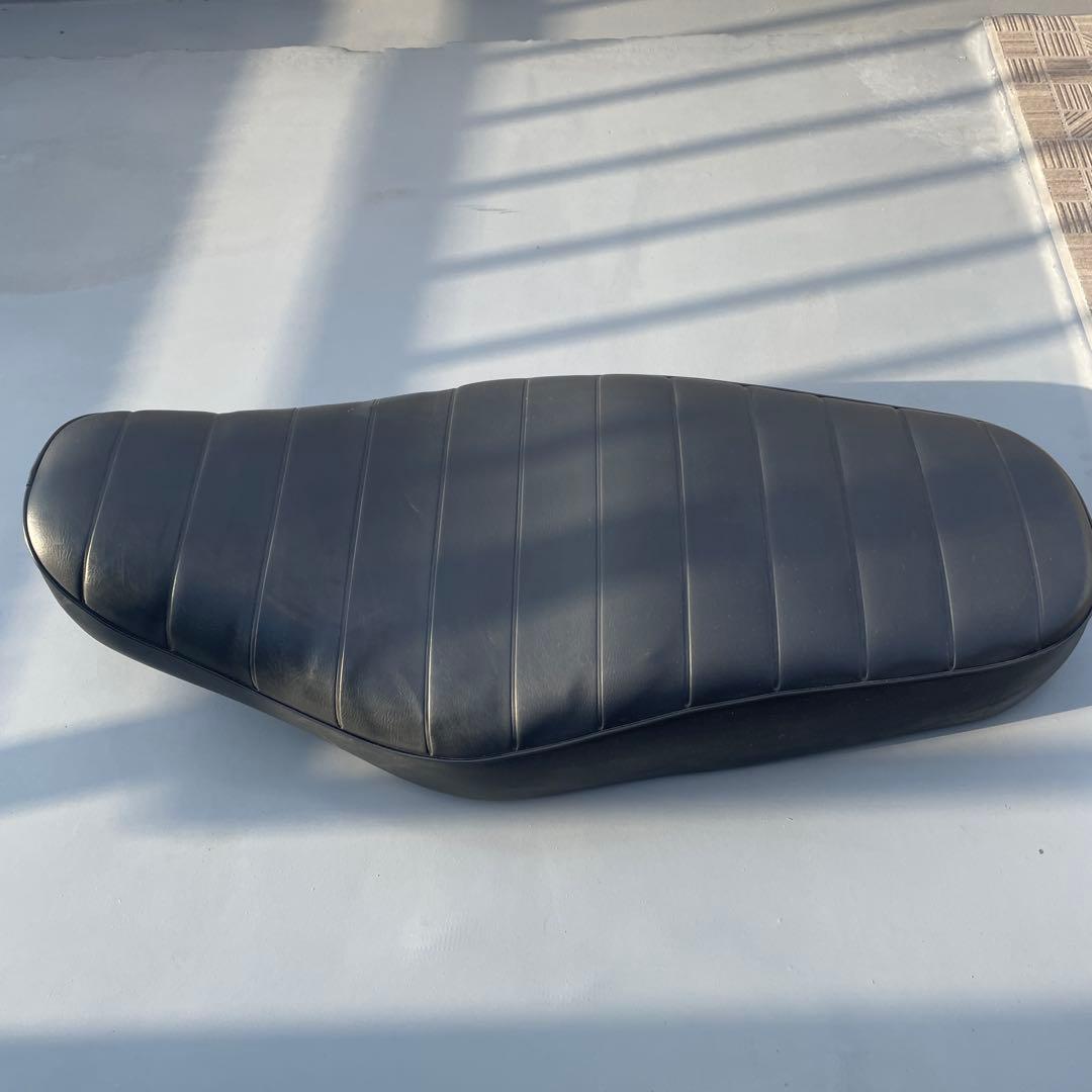 カワサキW650純正シート