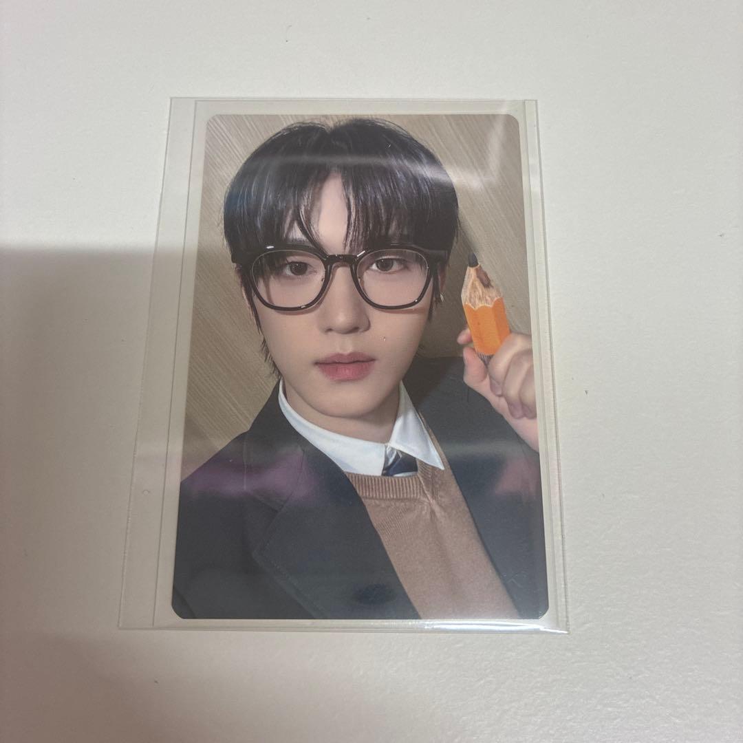 NouerA ギヒョン New is Now MUSICART 特典 トレカ - メルカリ