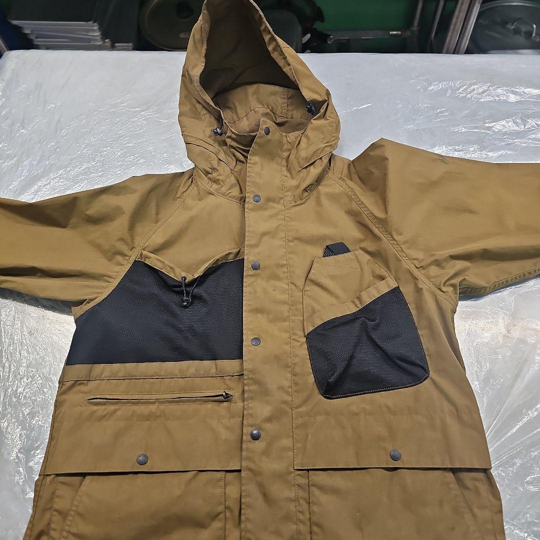 love.manta ナンガ　タキビ　マウンテンパーカー