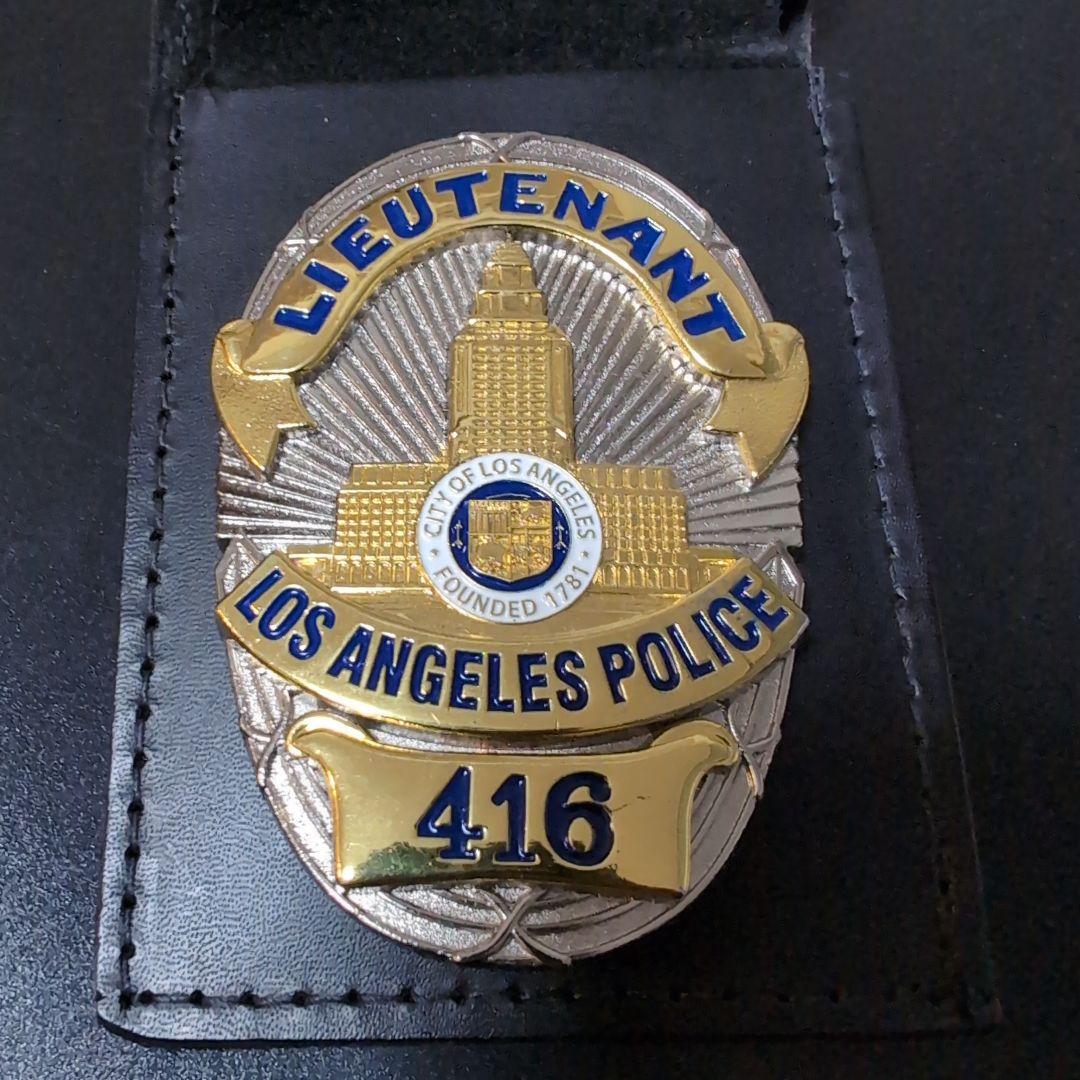 ロサンゼルス警察 Lieutenant ポリスバッジ 416 - メルカリ