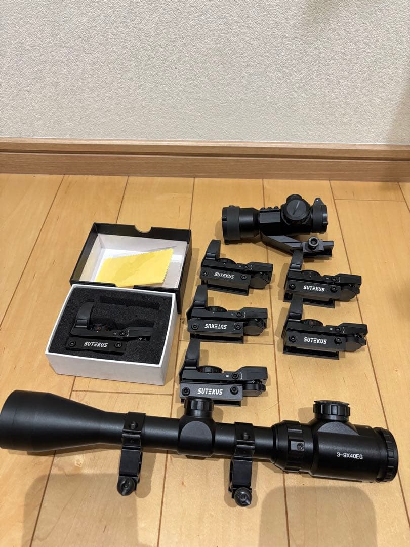 SUTEKUS ドットサイトなどのまとめ売り