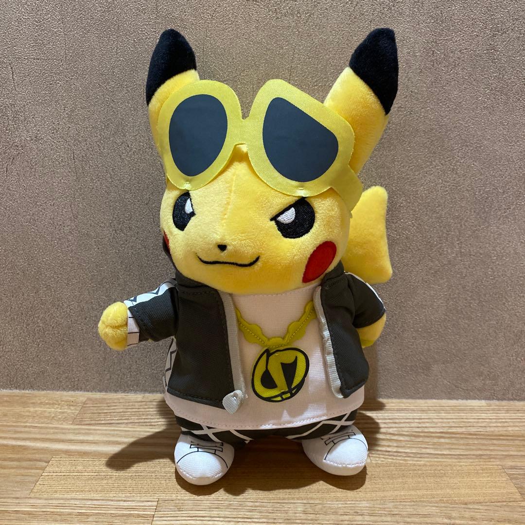 【廃盤/2018年/激レア/一点もの】ボスごっこピカチュウ スカル団　グズマ スカル団ごっこピカチュウ [013/SM-P] - みんなのポケカ相場 GR