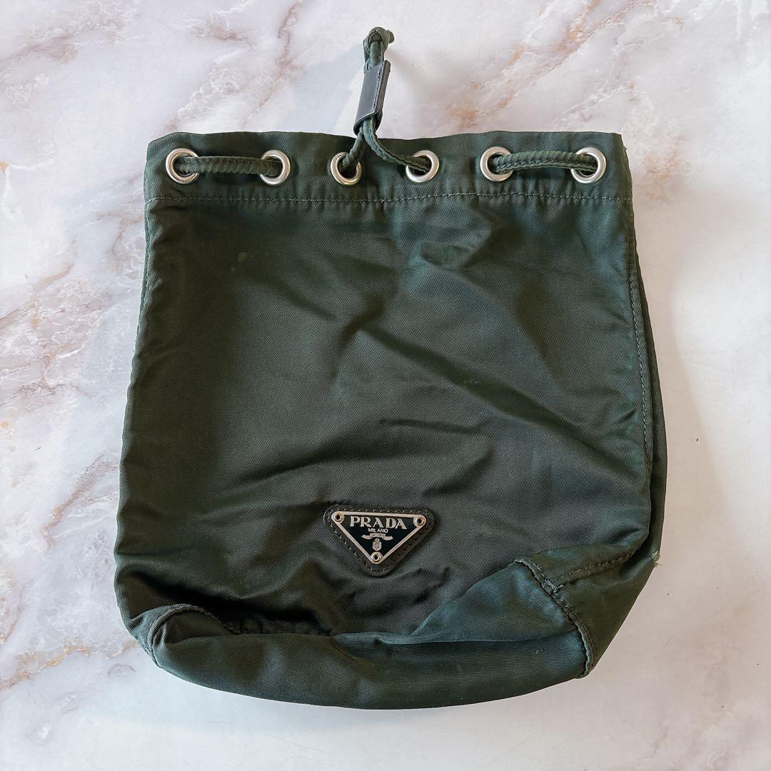 使用感・キズあり！】☆PRADA プラダ ナイロン 巾着ポーチ カーキ