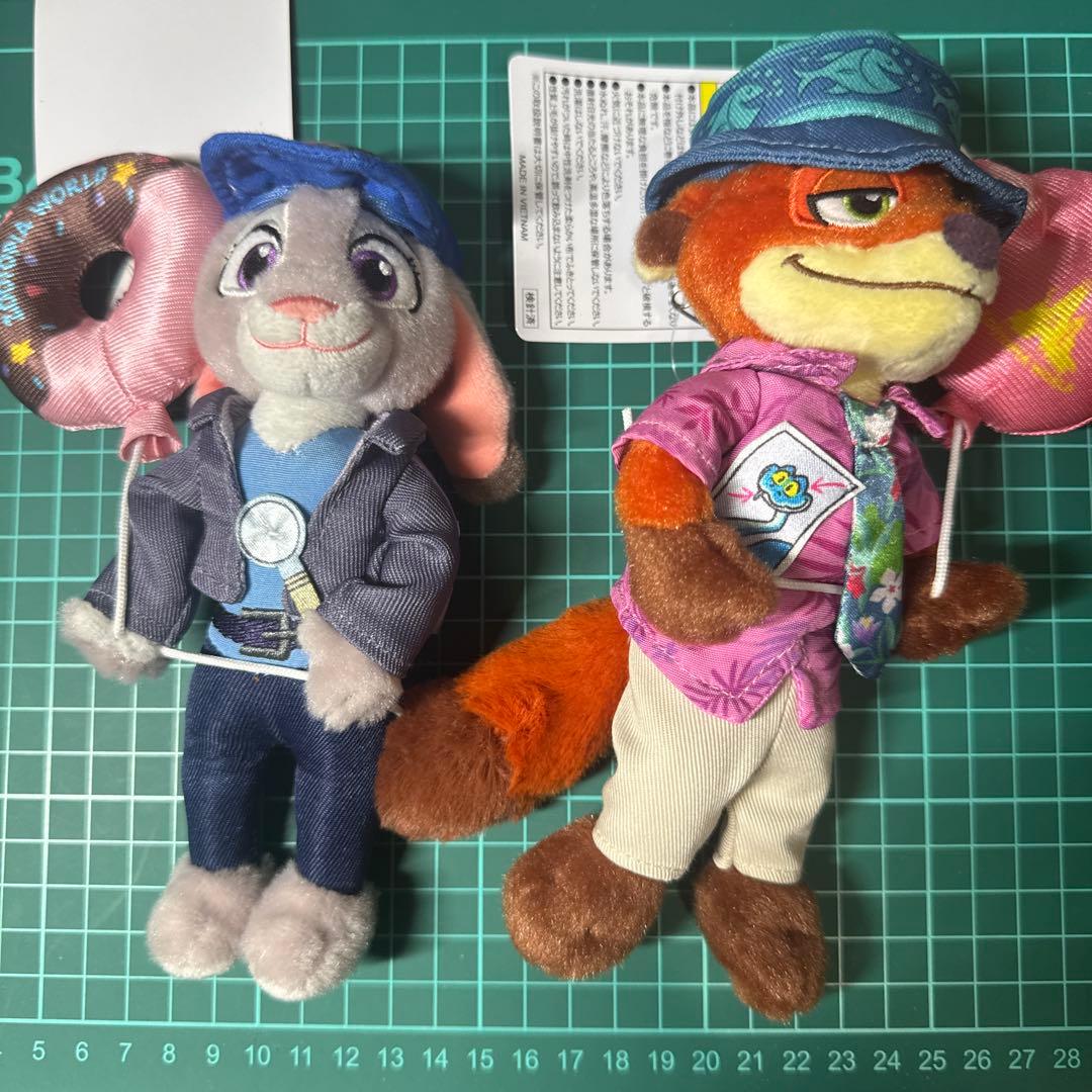 ズートピア2　東京ディズニーリゾート　ジュディ　ニック　ぬいぐるみバッジ　ぬいば
