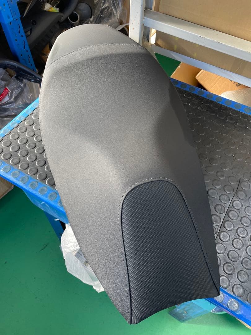 PCX125 純正シート　2025年モデル　JK05