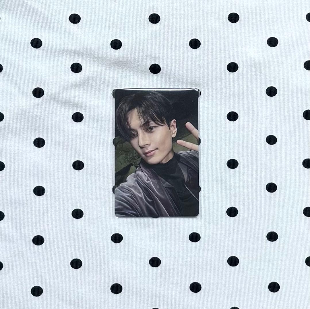 ジェイweverse特典トレカ - メルカリ