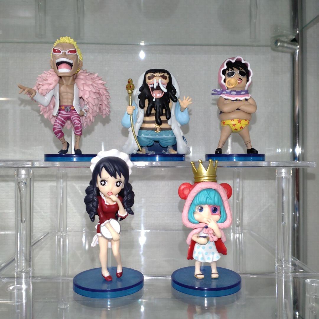 5種　ワンピース　ワールドコレクタブルフィギュア　ドンキホーテファミリー