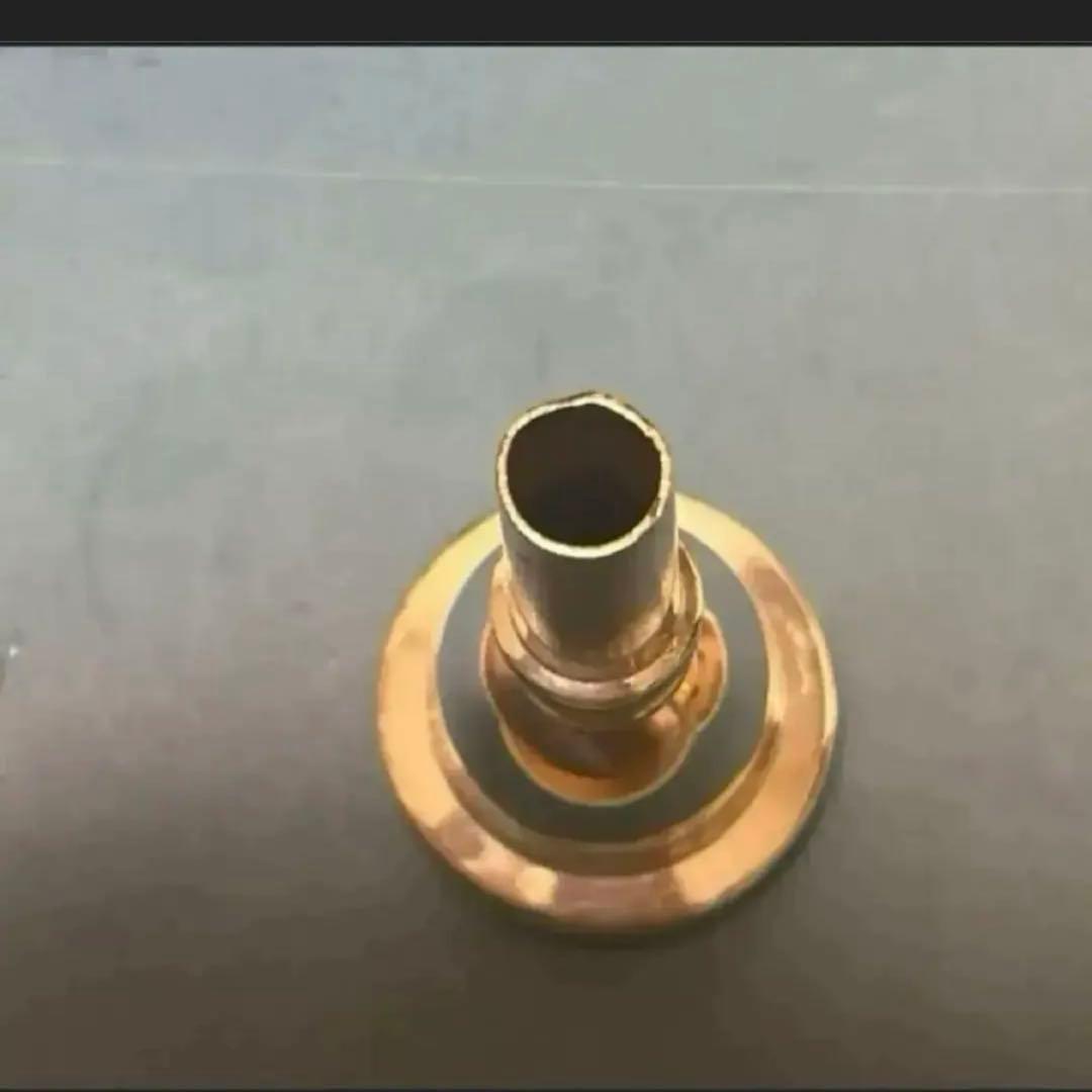 2月末処分 bach 24aw チューバ マウスピース テューバ - メルカリ