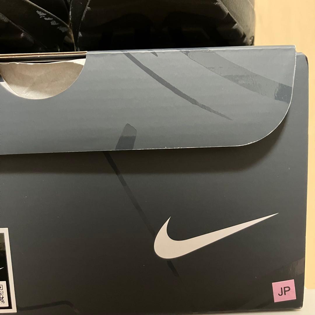 NIKE 遊戯王 AIR MAX 95 日本限定 限定カード付き 毒サソリの罠 - メルカリ