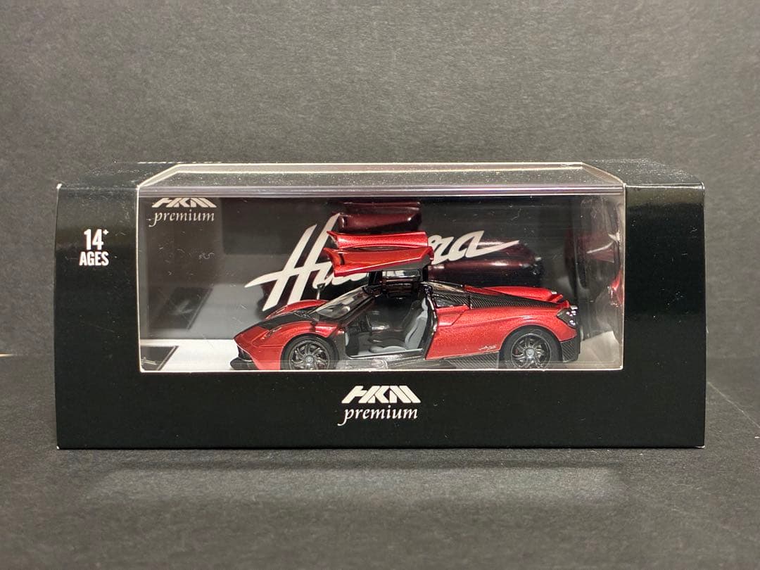 HKM Premium 1/64 パガーニ ウアイラ　999台限定 CMモデル 1/64 パガーニ ウアイラ トリコロール