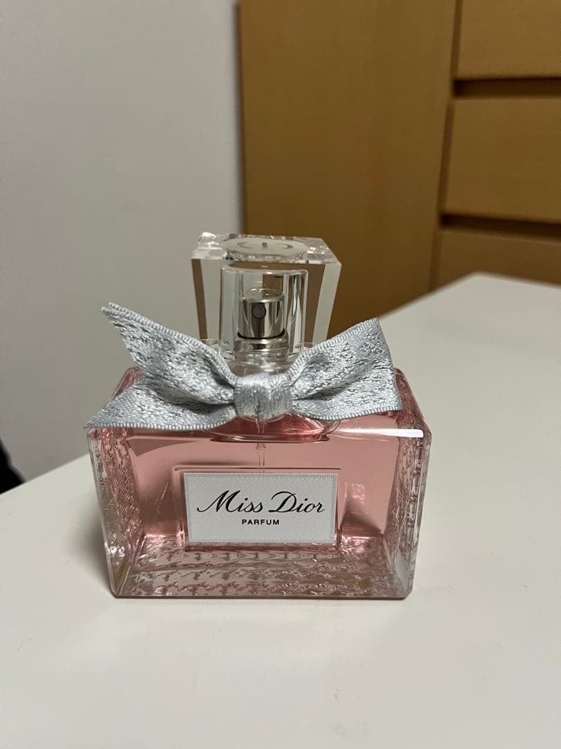 Miss Dior PARFUM ディオール 香水 80mL 楽天市場】クリスチャン ディオール ミス ディオール パルファン 80ml