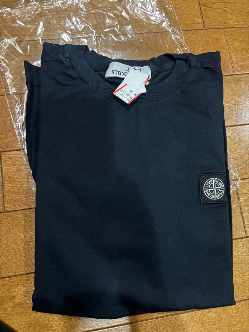 STONE  ブラック　ロンT