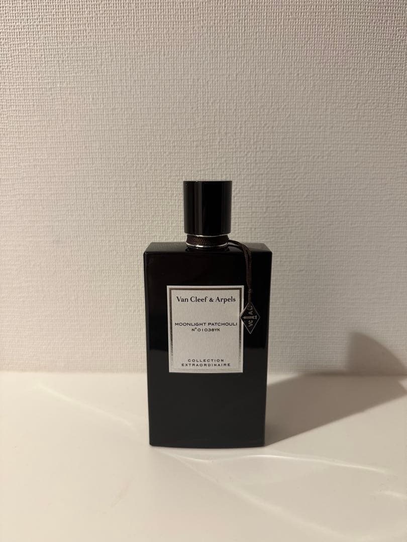 Van Cleef & Arpels ムーンライト パチョリ オードパルファム