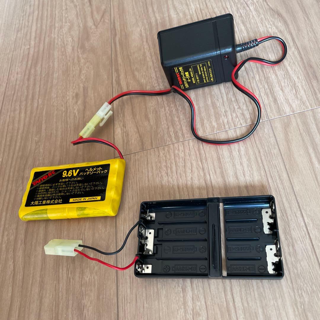 昭和レトロ ラジコン タイフーンホバークラフト(充電器セット付