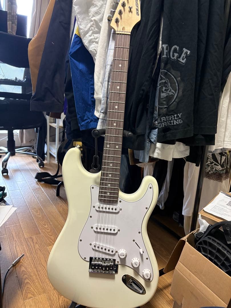 SELDER エレキギター ホワイト