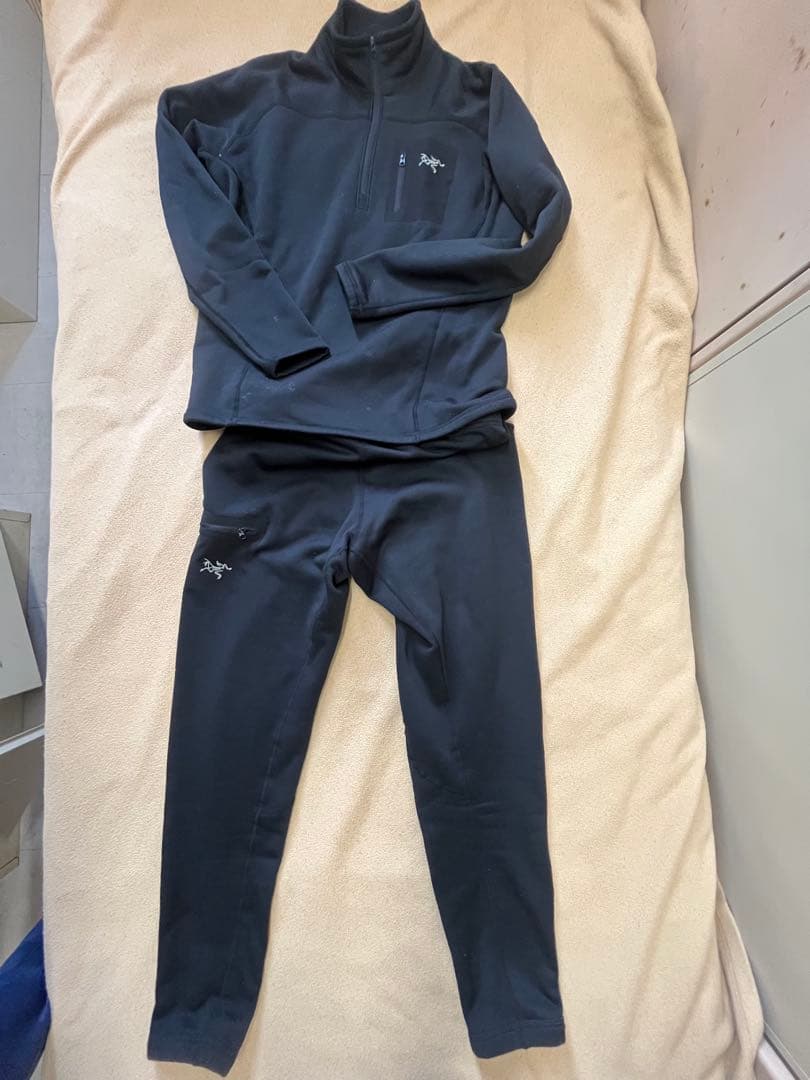 【希少】アークテリクス　フリース　上下セット M 黒　タクティカル 希少】アークテリクス フリース 上下セット M 黒 タクティカル - メルカリ