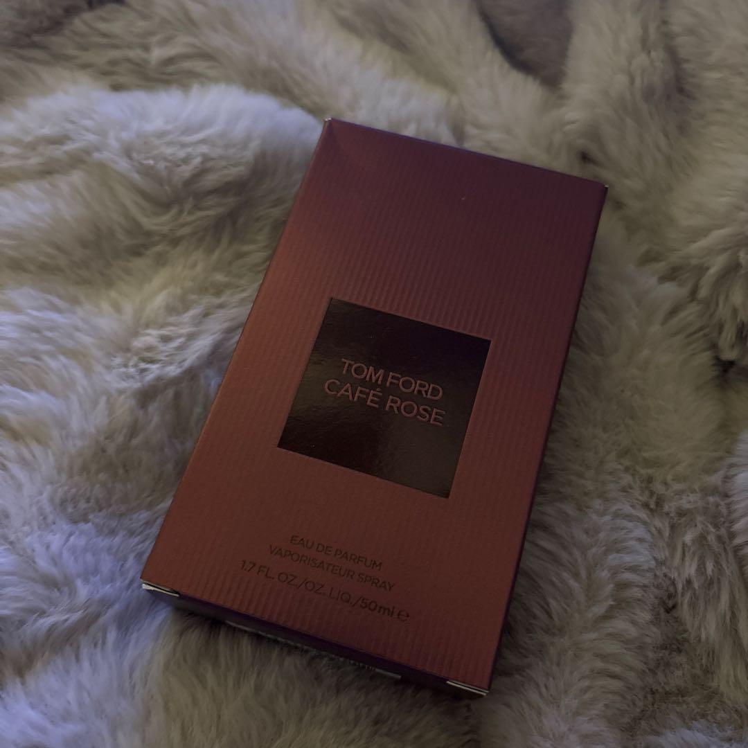 TOM FORD CAFE ROSE オードパルファム 50ml