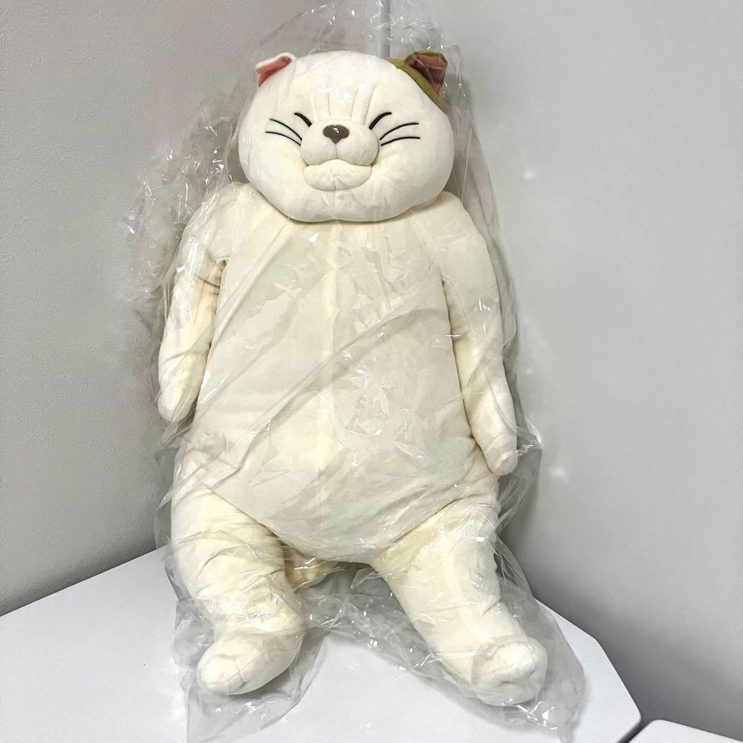 ジブリパーク大倉庫限定】特大 ムタさん ぬいぐるみ 猫の恩返し 送料