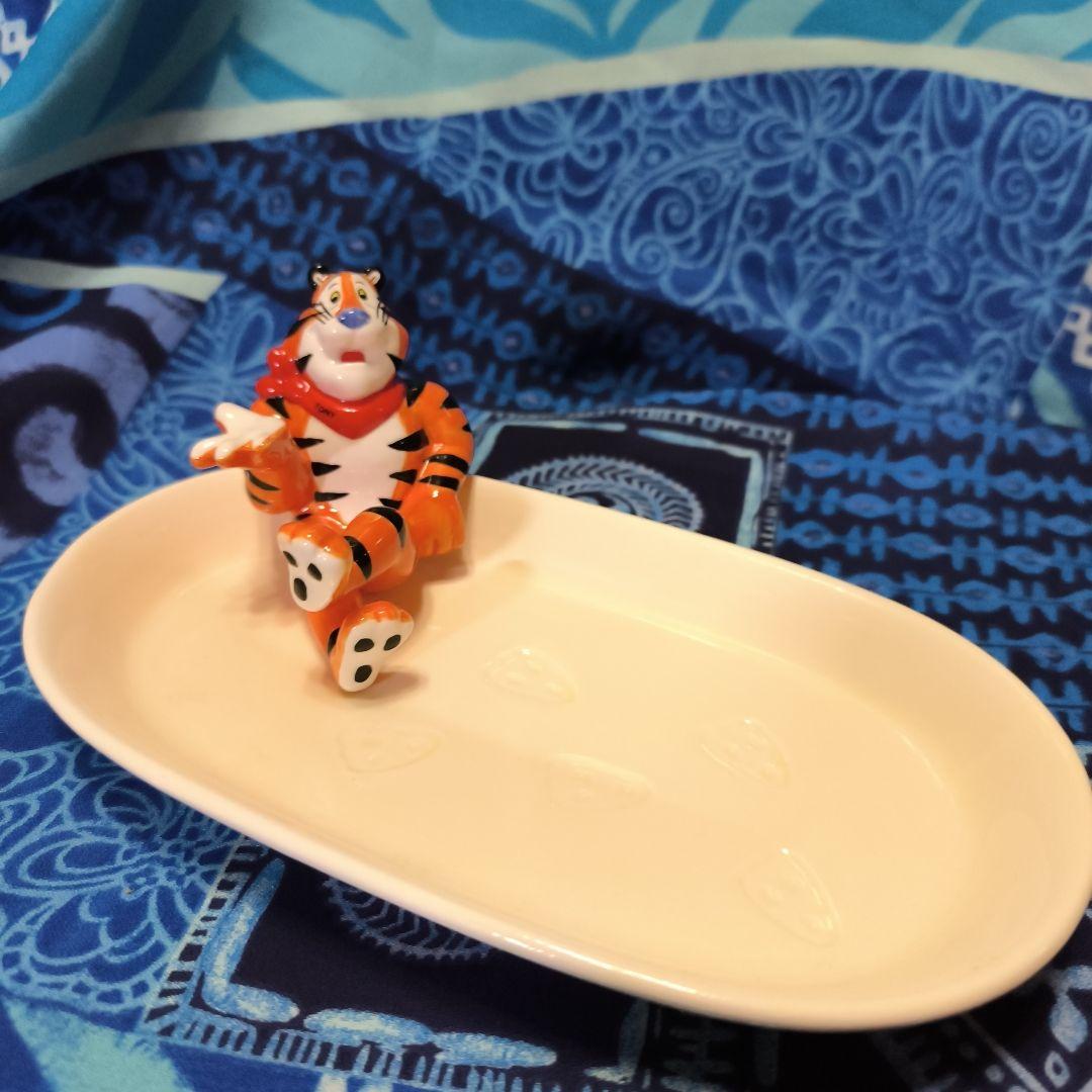 トニーザタイガー フィギュア付お皿 国内流通版】Kellogg's ケロッグ/ トニー・ザ・タイガー 1/12