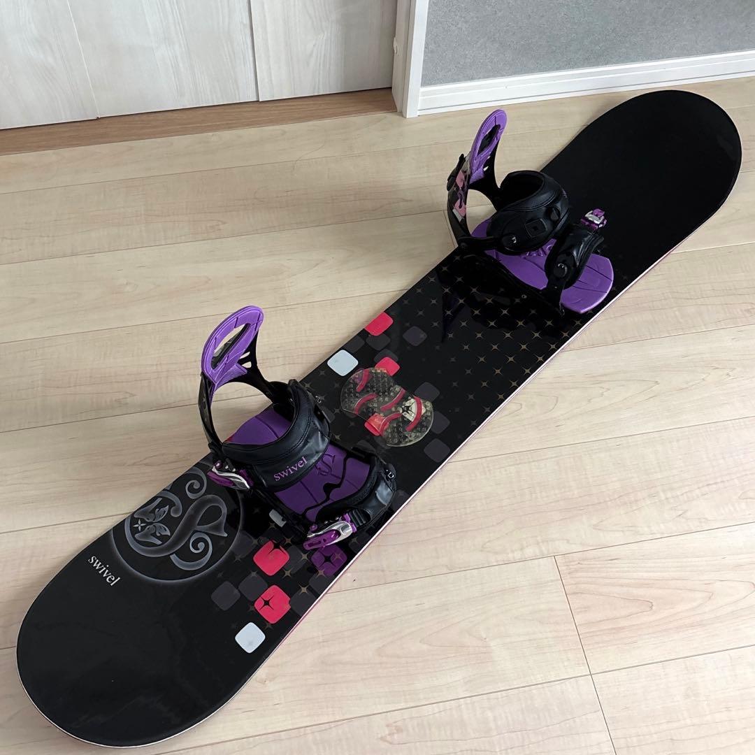 Swivel 黒と紫のスノーボードとビンディングのセット 140cm