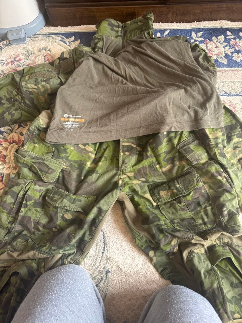 Crye Precision G3コンバットシャツ・パンツ マルチカムトロピック