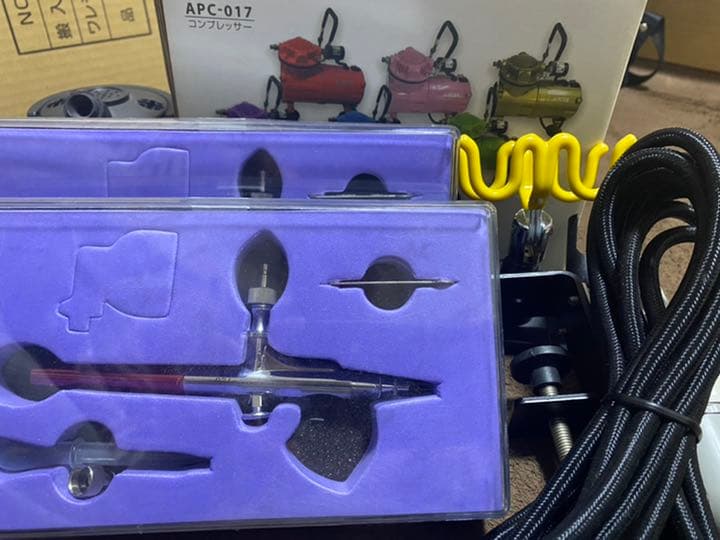 エアブラシ　2本　コンプレッサーセット　ネイル　ボディアート　塗装　イラスト