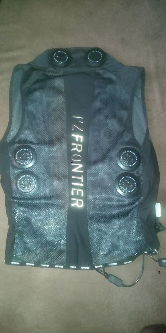 I'Z FRONTIER ペルチェ６個　ベスト　アイズフロンティア　PS1076