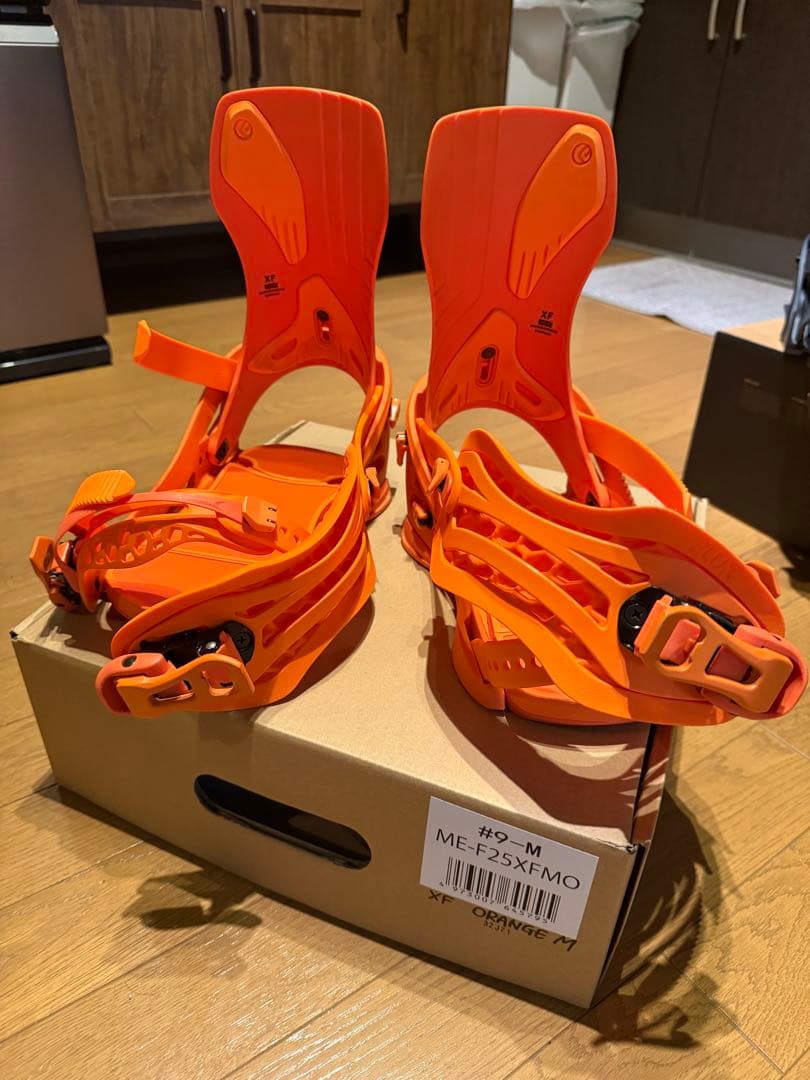 24-25 フラックス　XF オレンジ Mサイズ