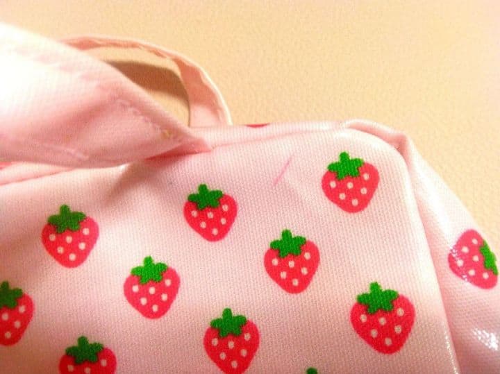 激レア 2002年 いちごマイメロディ ハンドル付きスクエアポーチ 平成