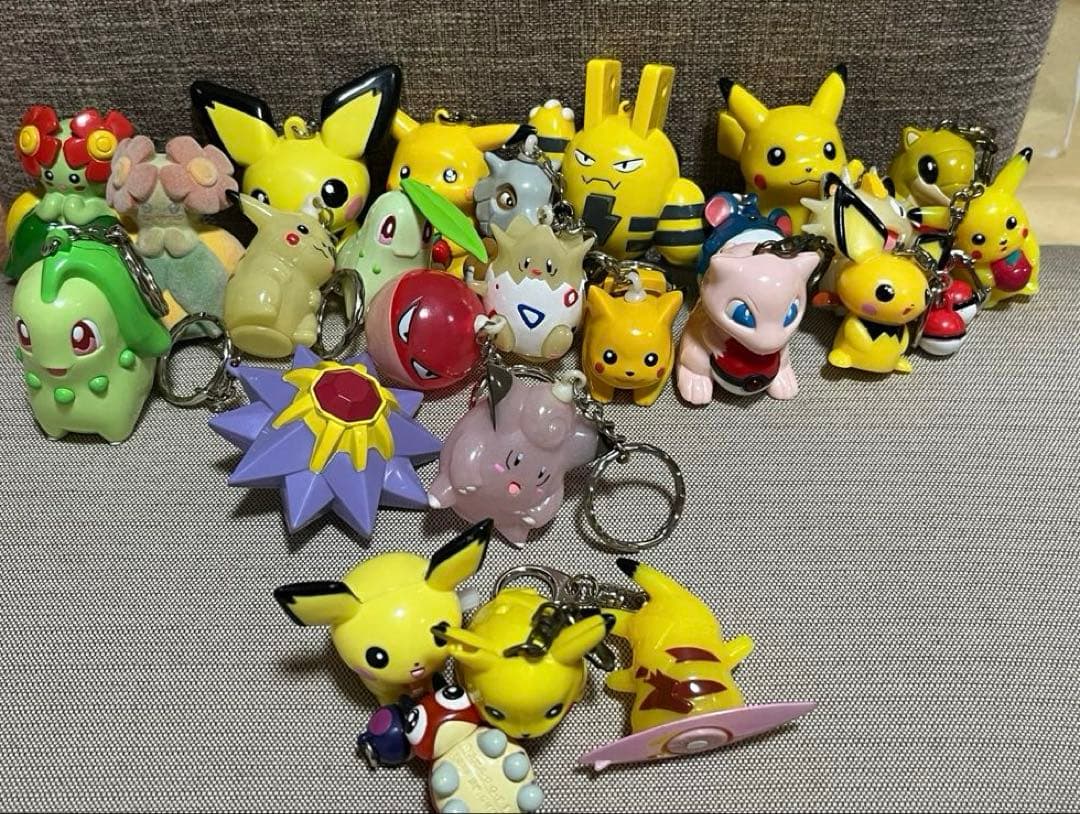 ポケットモンスター　ポケモン セット（25個）まとめ売りレトロ希少