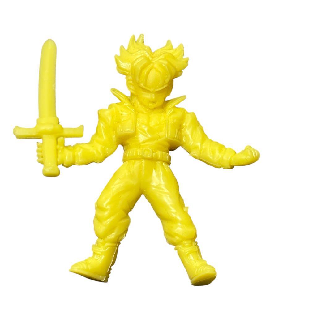 ドラゴンボール イエロー消しゴム トランクス 剣付き 希少 レトロ