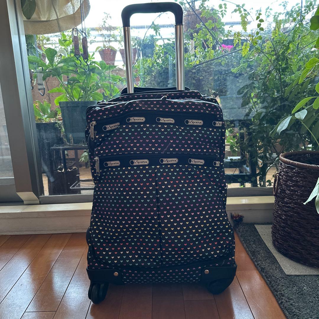 レスポートサック　キャスター付バッグ　スーツケース　旅行　キャリーバック　4輪