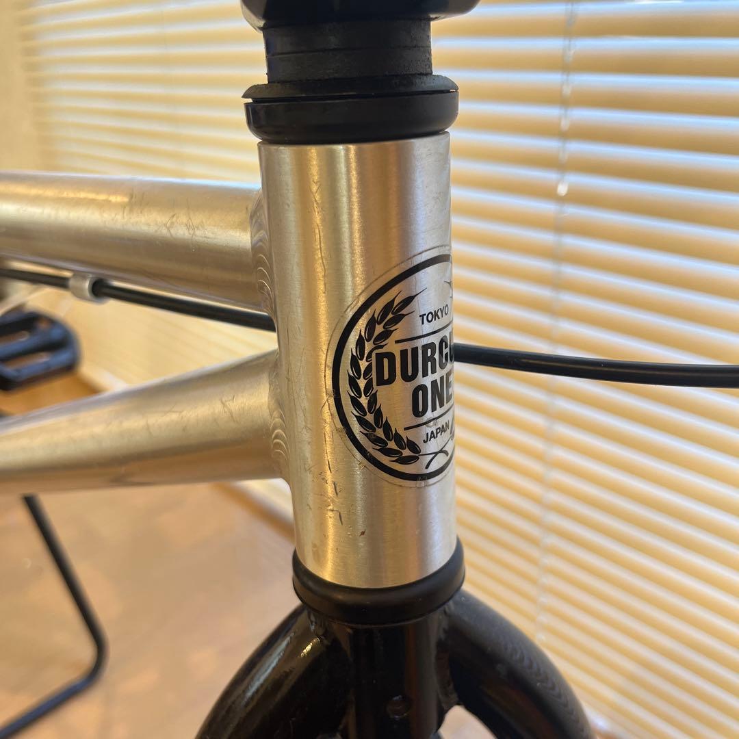 E様】直接引渡し ダーカスワン BMX SOLO シルバー 16インチ - メルカリ