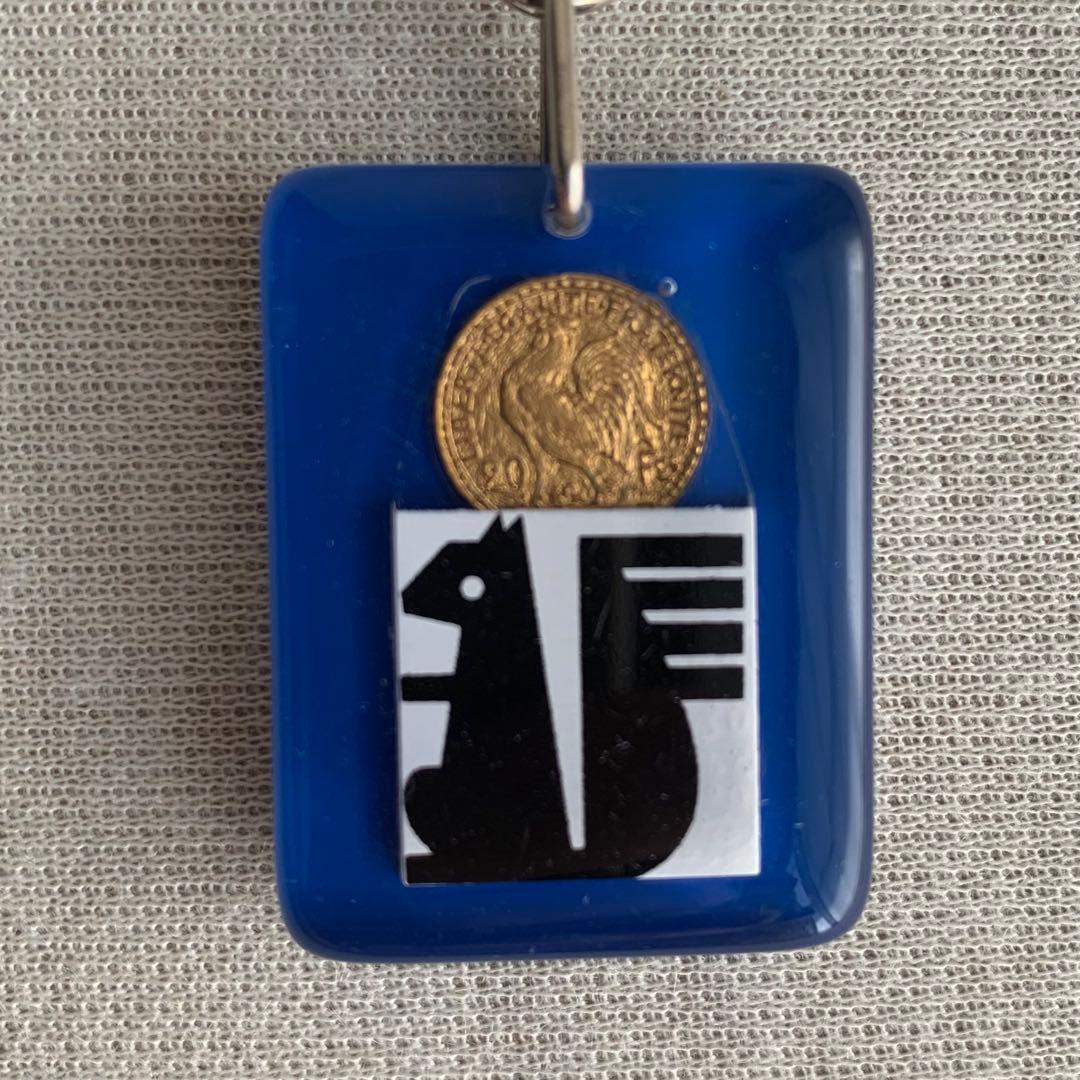 動くブルボンキーホルダー アニメ サヴィニャック【リス&】銀行フレンチパブ