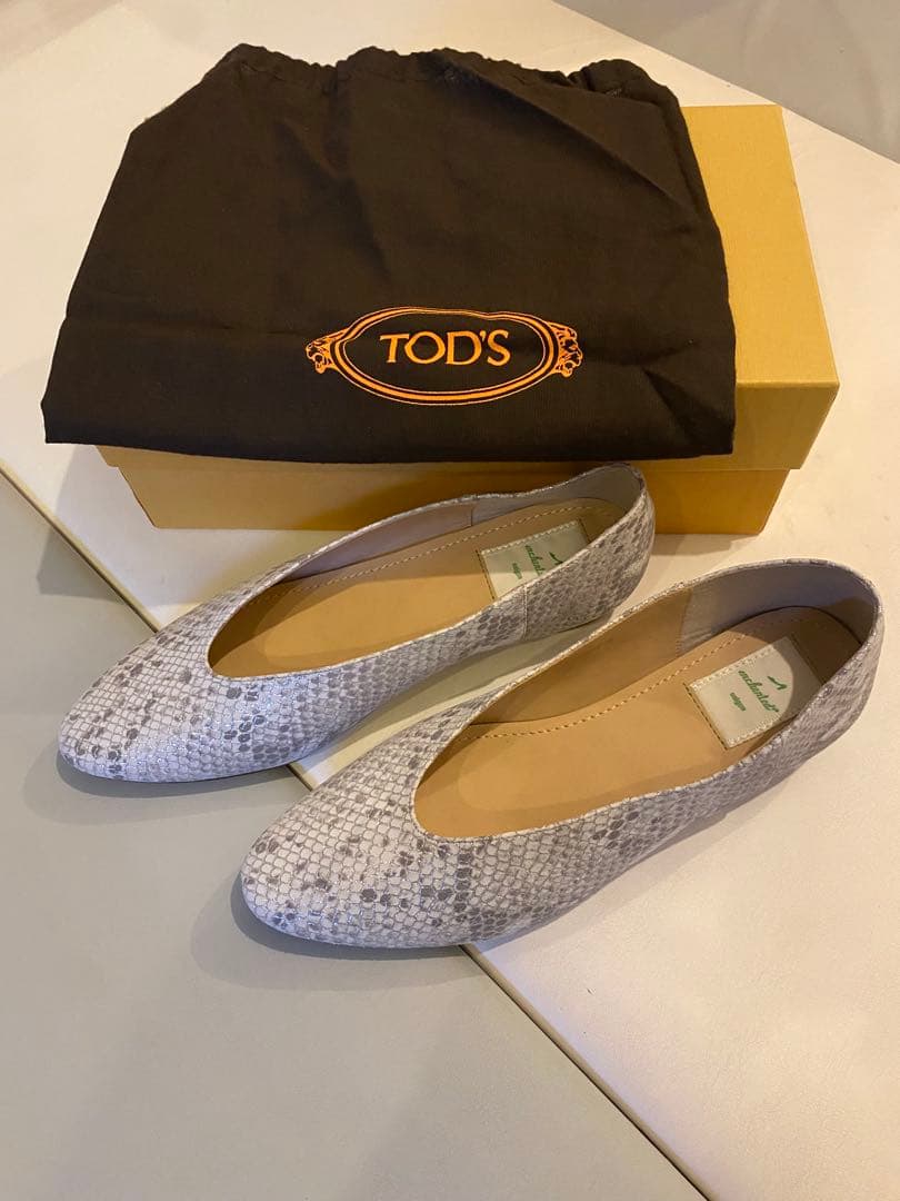 【未着用品】TOD'S パンプス