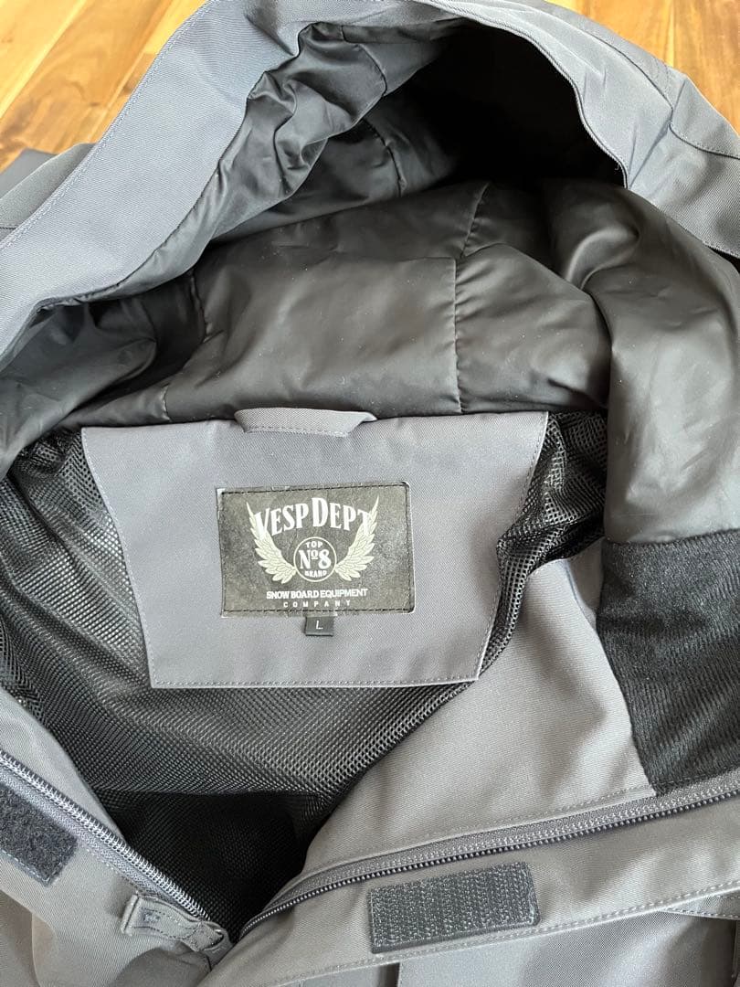 早い者勝ち！最終価格10/31まで！ ベスプ　上下セット　上L 下XL おまけ有